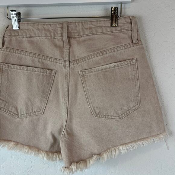 NEW KUT From The Kloth Jane High Rise Jean Shorts size 0 Beige Denim Frayed Hem - Picture 7 of 7